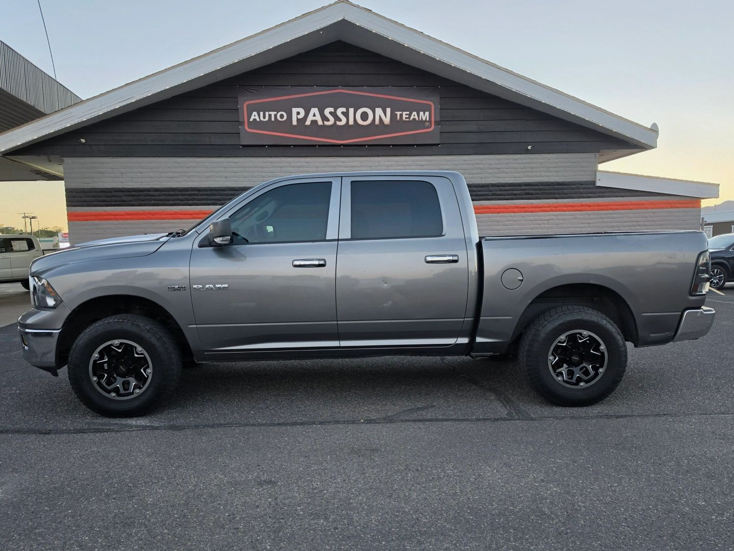 dodge ram 1500 pickup 2009 1D3HV13T79S775601 image dodge ram 1500 pickup 2009 1D3HV13T79S775601 image